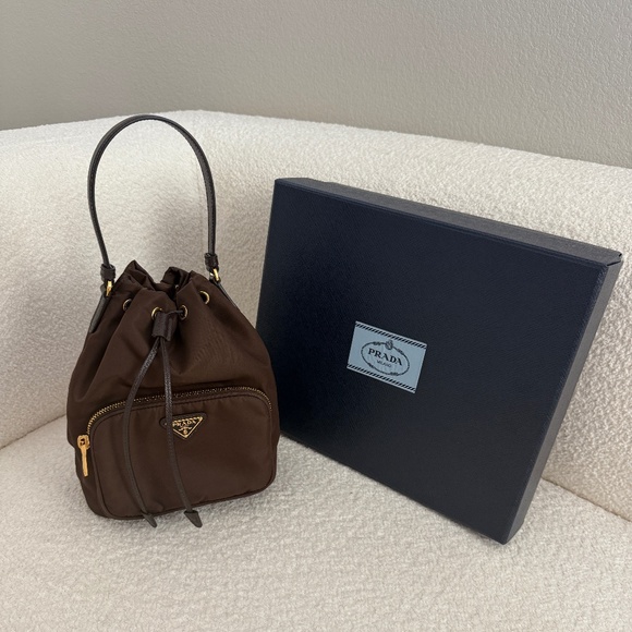 NEW WITH BOX/TAG Prada Duet Re-Nylon bucket bag - Picture 1 of 2